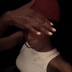 nia hipps