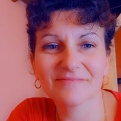 Nadia Vasile Buie