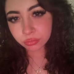 𝒦𝒶𝓇𝑜𝓁 𝒥𝒶𝓏𝓂𝒾𝓃𝑒