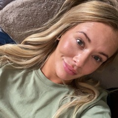 Carly jade