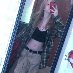 Gho$t G!rl