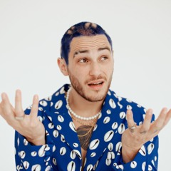 O Astro Louie
