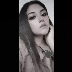 Oriana Flores