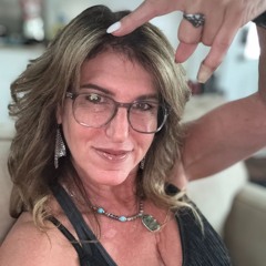 Cara Carriveau Thankful For The 80s Weekend WLS - FM December 2022