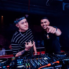 Julian&Def