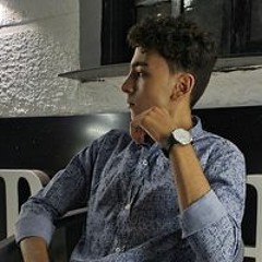 أحمد حسين