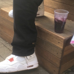 sentimental_stranger_