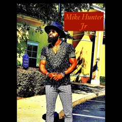 Mike Hunter Jr 07