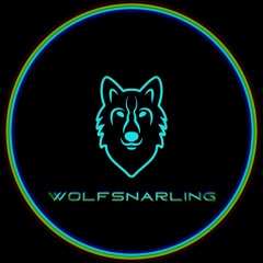 WolfSnarling