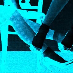 第一：カノジョたちは不思議な部屋で虜になった