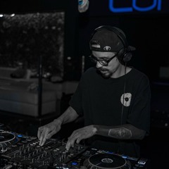 R99