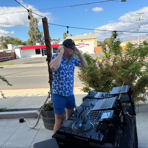 SomethingInMyHouse 130 BPM 32 Min