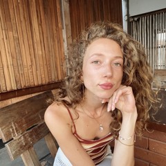 NOËLLE