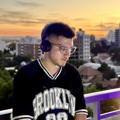 Richie R.