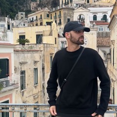 Lorenzo Vila