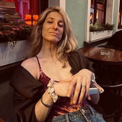 Klaudia S