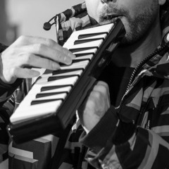 Mujhe Neend Na Aye Cover