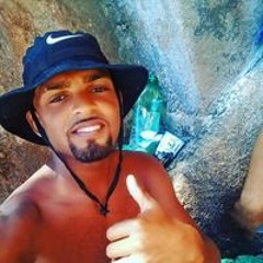 Willian H J Santos