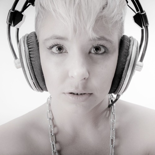 Stream Lisa Archbold Voice Over music Listen to songs, albums