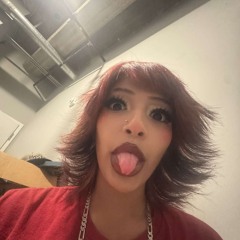 Chloe (⁠o⁠´⁠･⁠_⁠･⁠)⁠っ