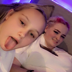 tenelle22