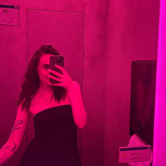 Александра Лазоренко