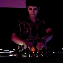 Destroya