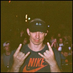 DJ WAR