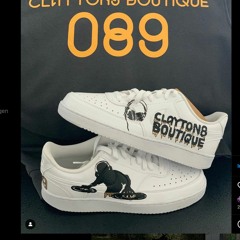 ClaytonsBoutique089