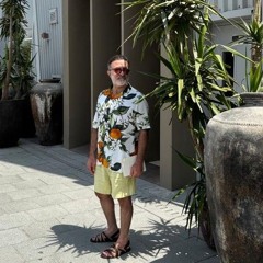 Hossein Tashayoei zanjani