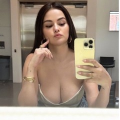 Selena Gomez Fan