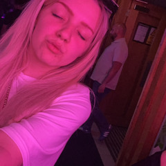 Lauren Chesters