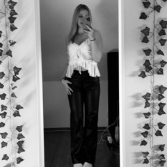Lana_sth