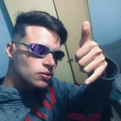 Caique Santos