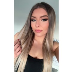 Miss Naomi 💋