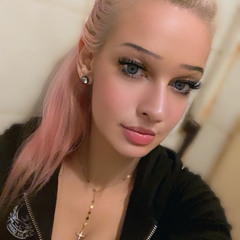 (>‿◠)✌