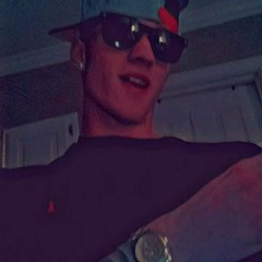 Chris Sneathen $AkaPr3ttyBoiiChris$
