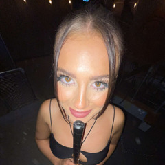 Chloe Hart