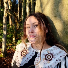Teah Lewis