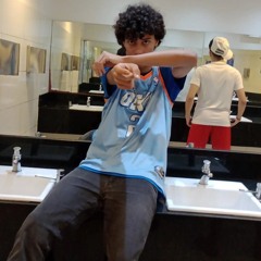 Mr. 6'7✌️🅱️