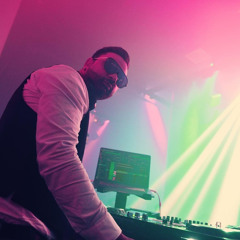 DJ SUKHII