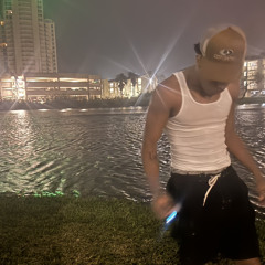 Jordy 8 ur hoe.
