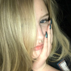 ｡ °. ☆ Evie!! ☆ .° ｡