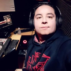 Mario Sáez (Voice Over)