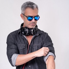 DJ Glaucio Camargo