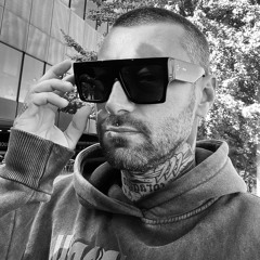 rACEMIK.      mauriziorampinelli 🇮🇹