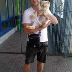 Давиденко Артем
