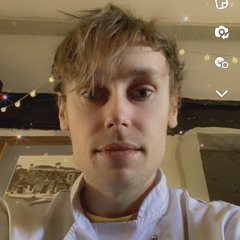sebastian vesey holt