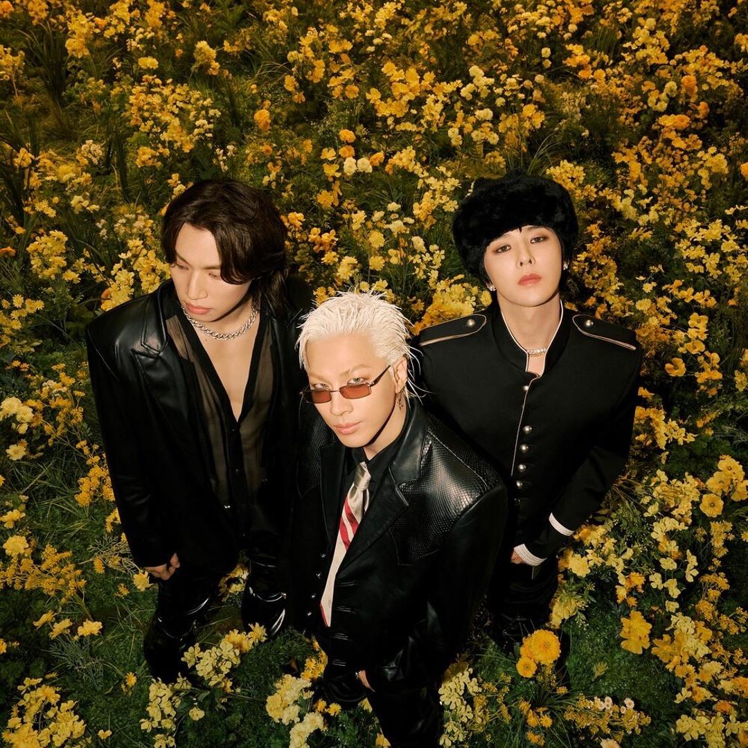 Stream BIGBANG music | Listen to songs, albums, playlists for free