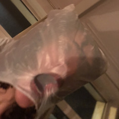 whothefuckRyou?